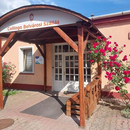 Апартаменты Collingo Belvarosi Szallas Казинцбарцика Экстерьер фото